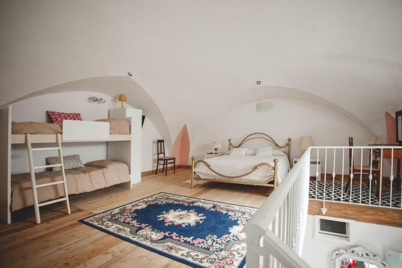 La Casa Dei Nonni Appartement Irsina Buitenkant foto